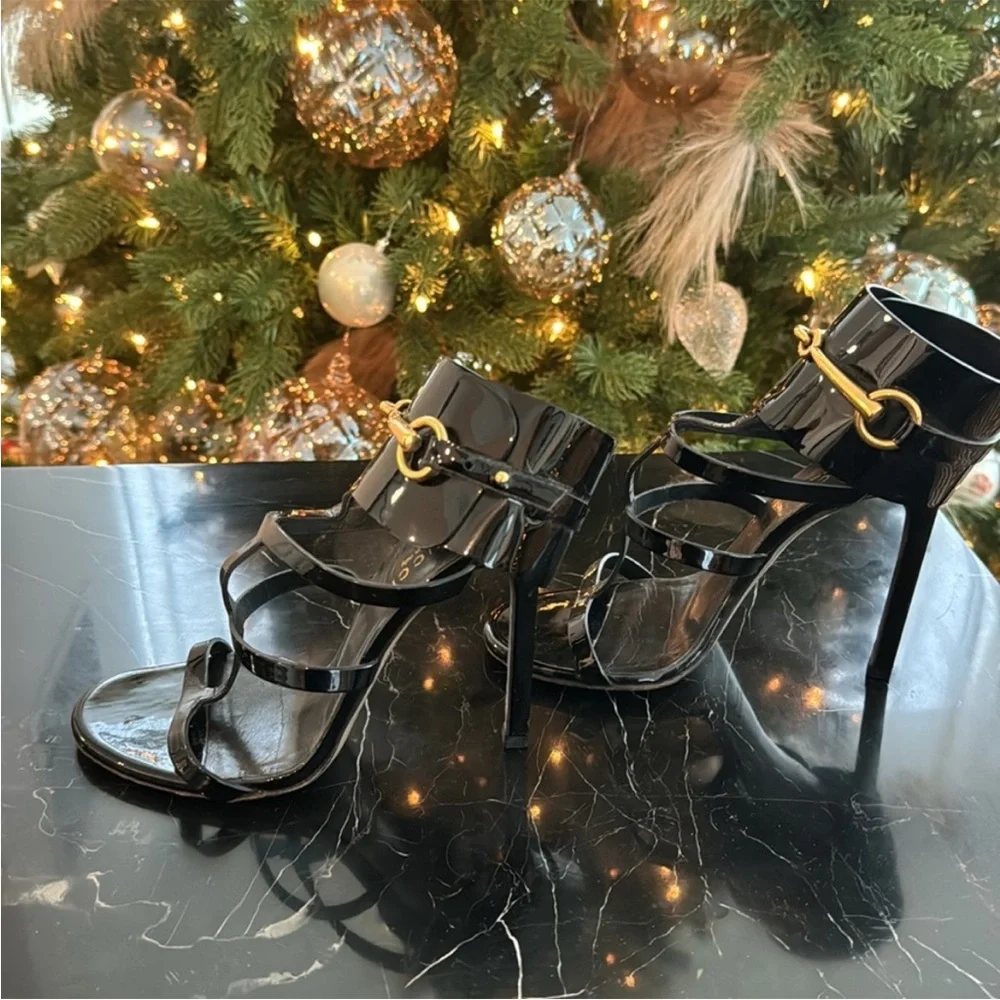 Gucci Ursula Horsebit T-Strap Heels - Picture 5 of 14